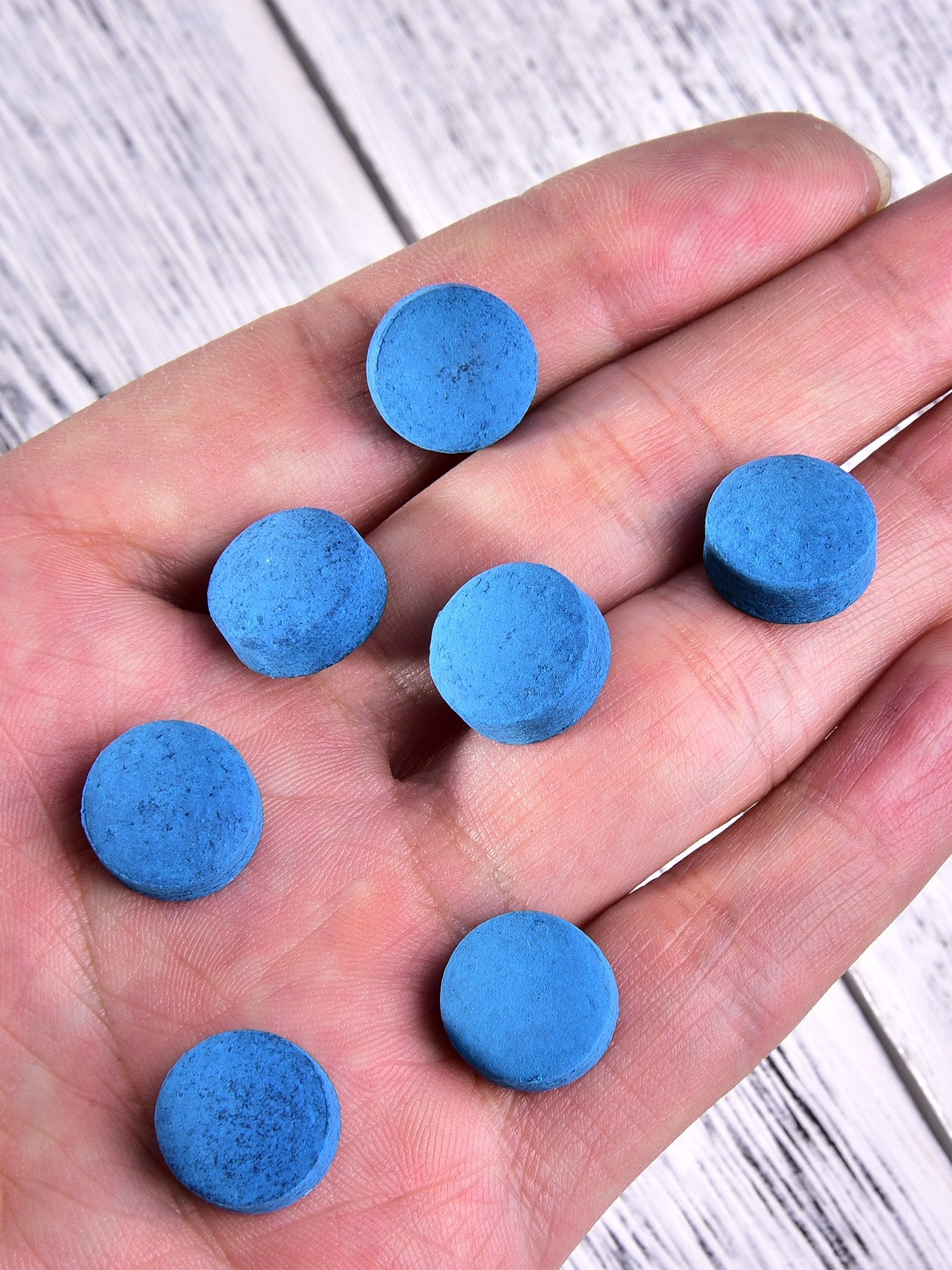 Gejoy 20 Pieces Cue Tips 13 Mm Pool Billiard Cue Tips Replacement With Storage Box For Pool Cues And Snooker, Blue