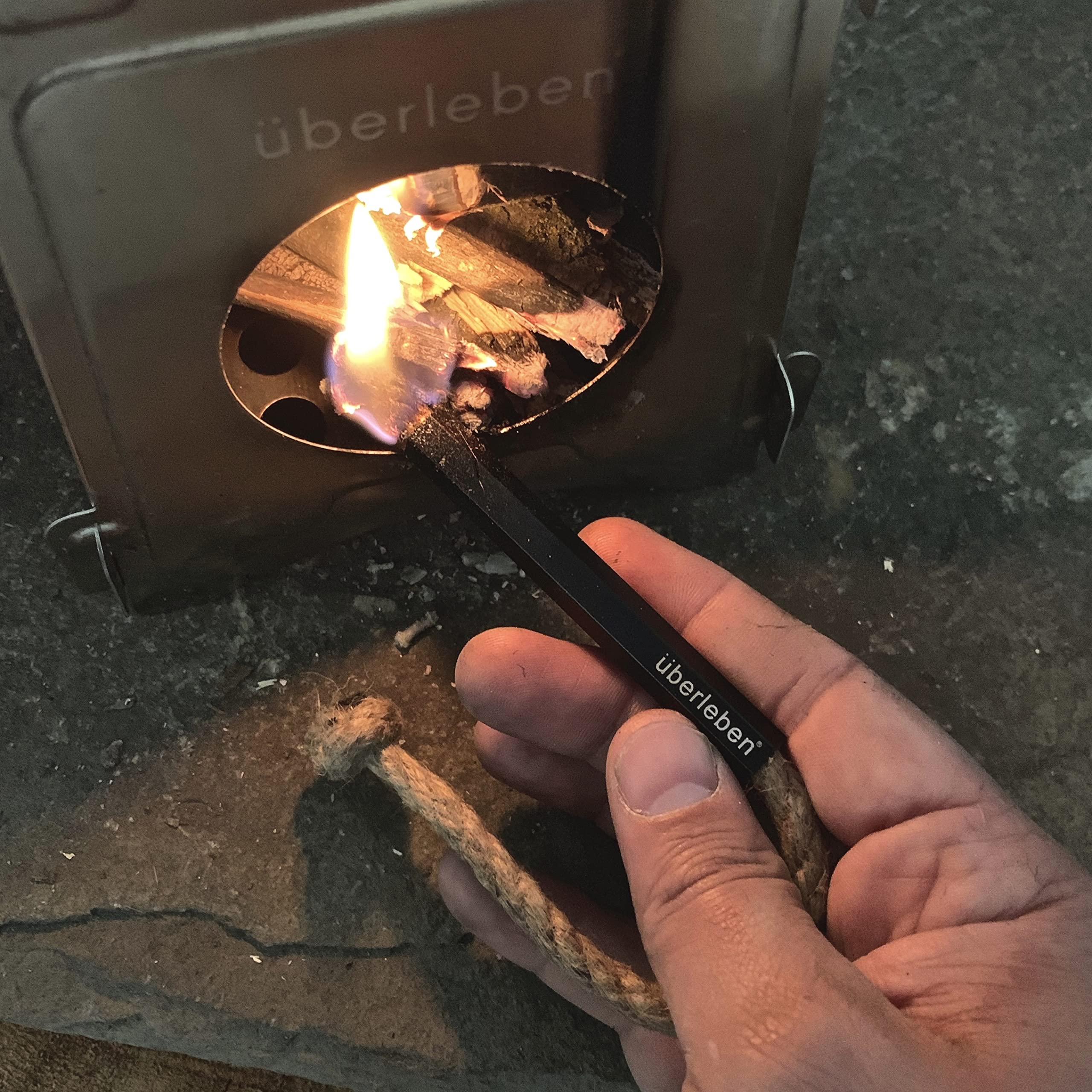 Berleben Tind      R Wick & Bellow - Parrafin Wax Infused Hemp Tinder Tube, Fire Starter - Includes Black Anodized Aluminu