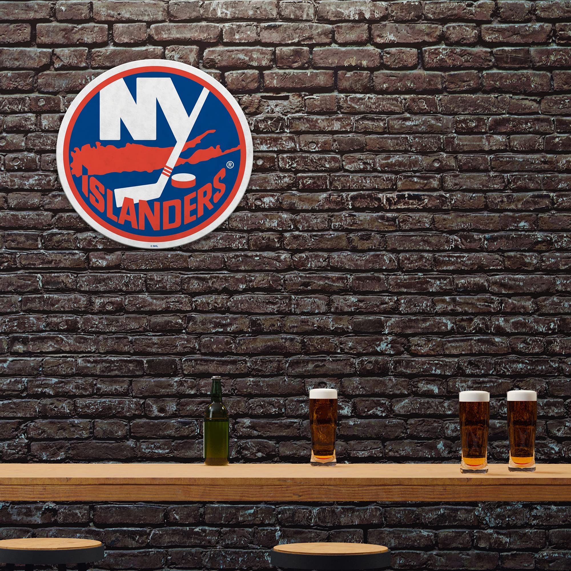 Rico Industries Nhl New York Islanders Retro Shape Cut Pennant - Home And Living Room D  Cor - Soft Felt Ez To Hang