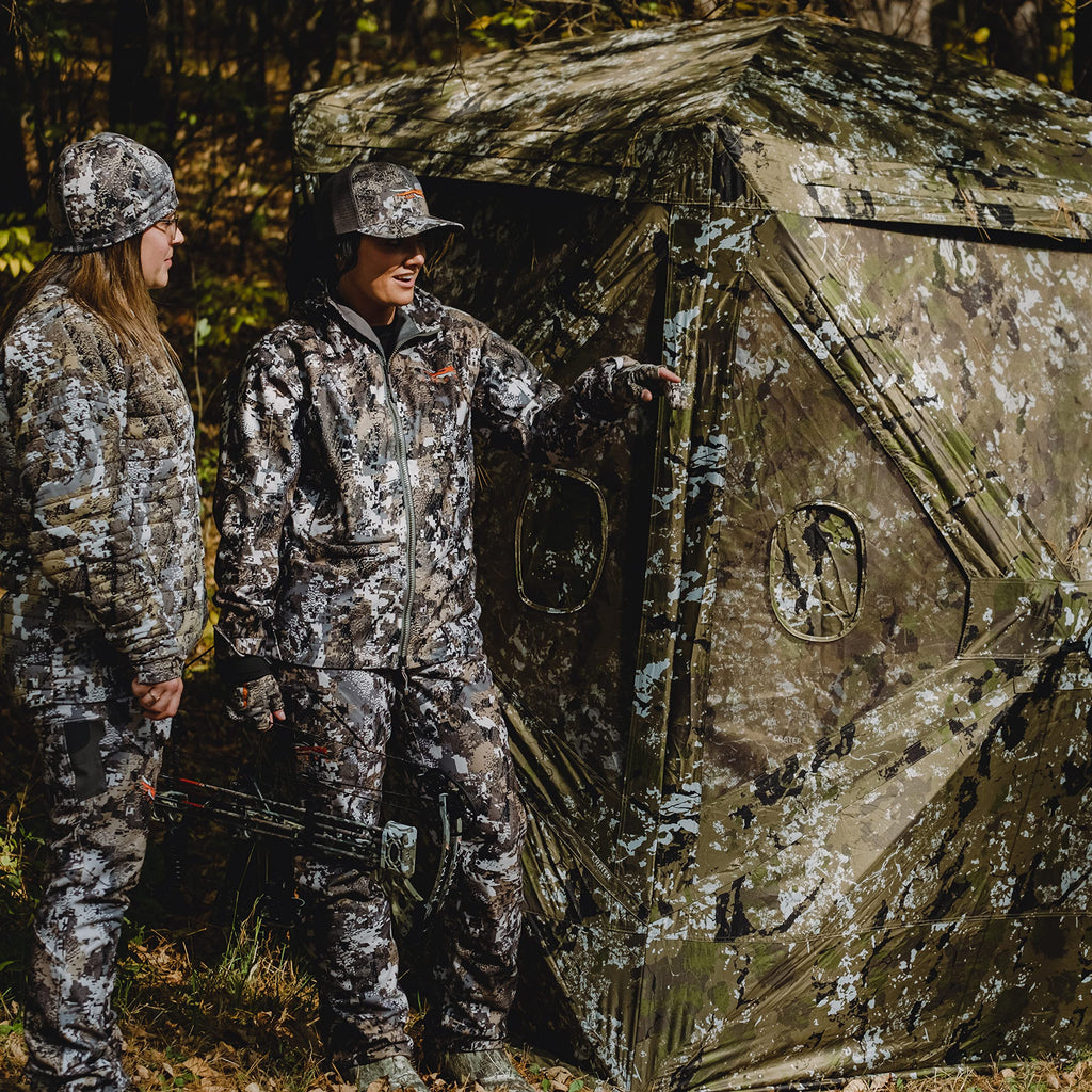 Barronett Blinds Big Mike, Portable Hunting Blind, Tall Hub Blind, Shoot While Standing, Low Profile Windows, 2-Person, Crater T