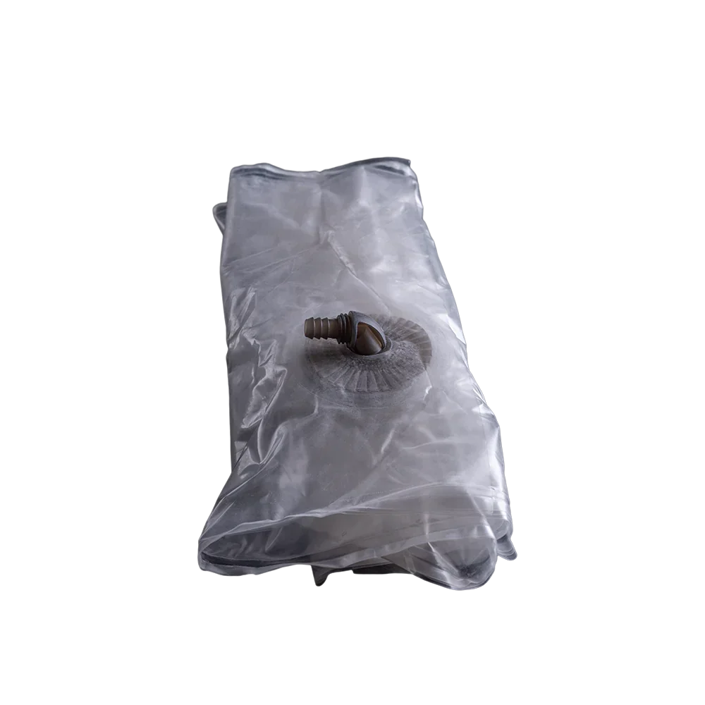 :02 MANTIS STRUT BLADDER