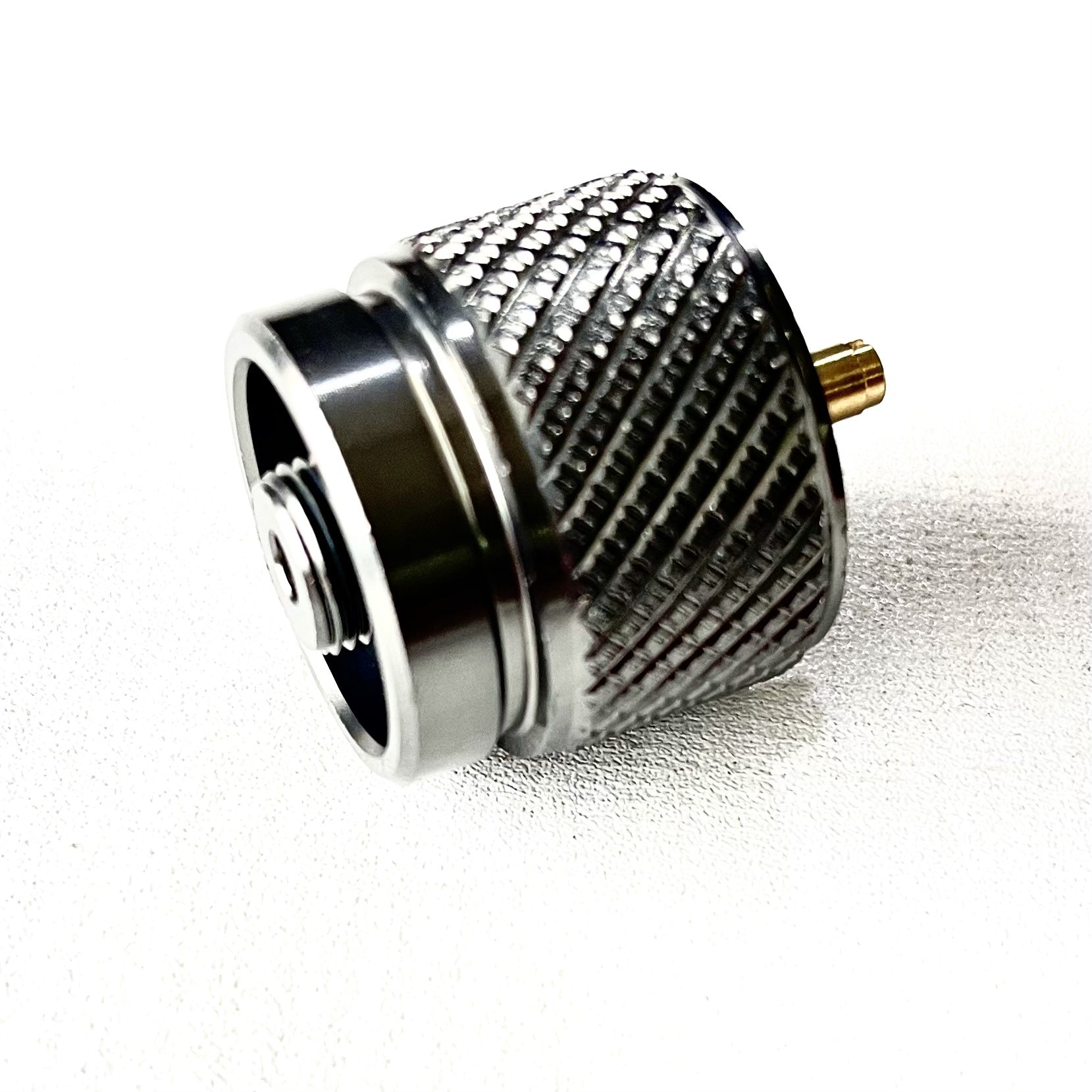 Outdoor multifunctional card furnace adapter butane long gas tank self-locking converter bracket camping stove adapter