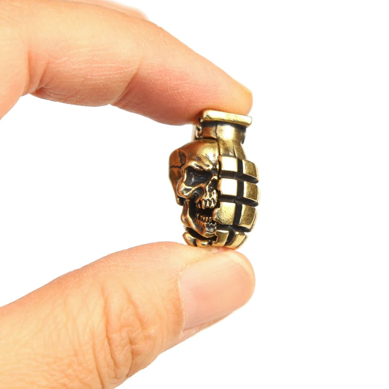Dual Color Skull Grenade Brass Knife Beads EDC DIY Paracord Woven Bracelets Lanyard Pendants Accessories Outdoor Tool Hangings