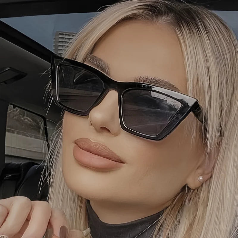 Vintage Small Frame Cat Eye Sunglasses Women Square Sun Glasses Female Brand Designer Retro Cateye Shades Fashion Oculos UV400