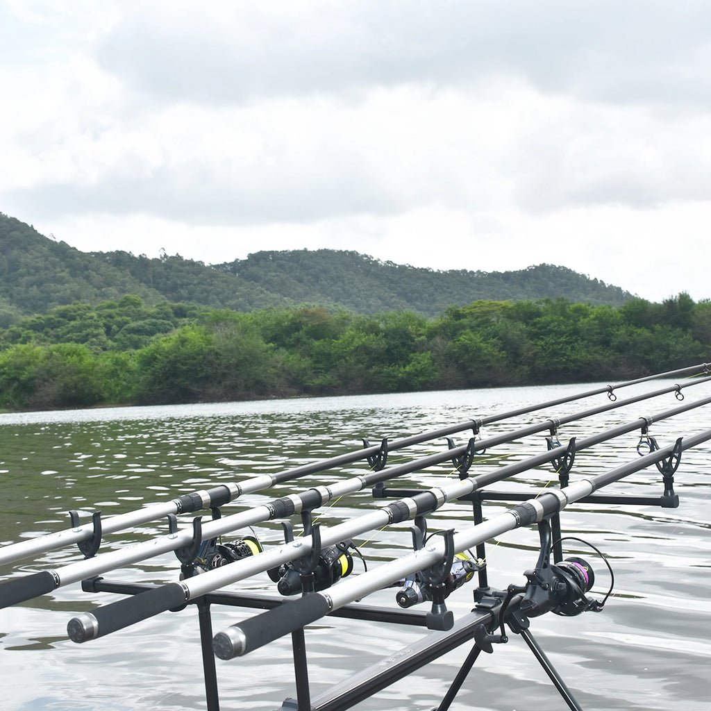 BIUTIFU Telescopic Surf Spinning Fishing Rods 5.3m 5.0m 4.5m 4.2m 3.9m 30T Carbon Power 60-150g Throw Surfcasting Shore Casting Pole
