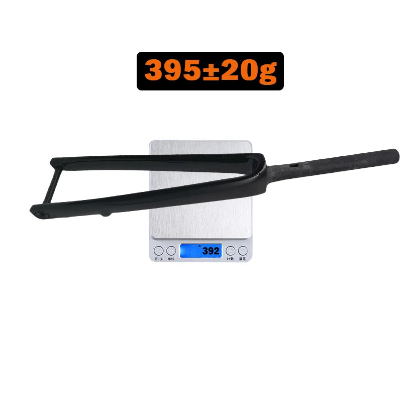 SL8 Full carbon bike fork, full internal cable alignment thru-axle rigid bike fork, spinal canal, carbon fibre reinforced.