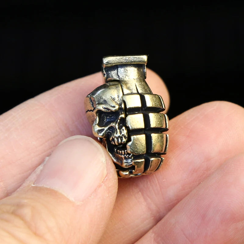 Dual Color Skull Grenade Brass Knife Beads EDC DIY Paracord Woven Bracelets Lanyard Pendants Accessories Outdoor Tool Hangings