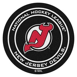 Nhl - New Jersey Devils Hockey Puck Rug - 27In. Diameter