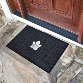 FANMATS 11468 Toronto Maple Leafs Heavy Duty Vinyl Medallion Outdoor Door Mat - 19.5in. x 31in.