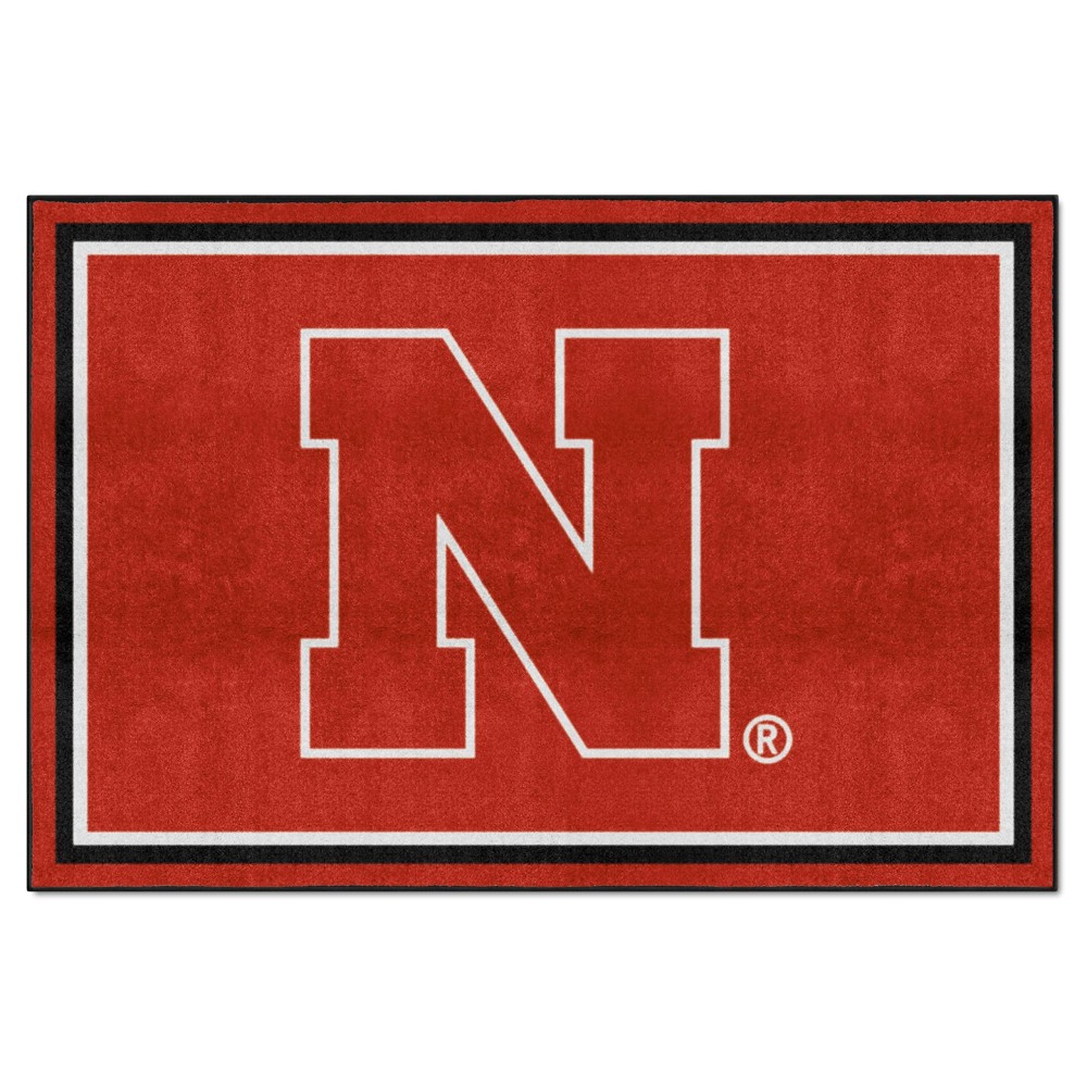 Fanmats 6651 University Of Nebraska Cornhuskers Nylon Rug