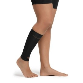 Tommie Copper Core Compression Calf Sleeve, Unisex, Men & Women | Lightweight, Breathable Support Sleeve for Muscle Fatigue & Recovery - Black - Medium