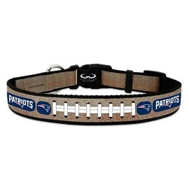 GameWear NFL New England Patriots Reflective Football Collar, Medium, Silver