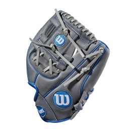 WILSON unisex teen 10.75