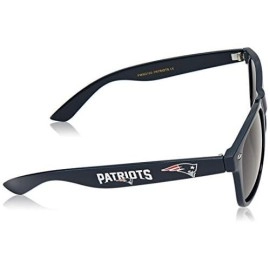 NFL Siskiyou Sports Fan Shop New England Patriots Beachfarer Sunglasses One Size Team Color