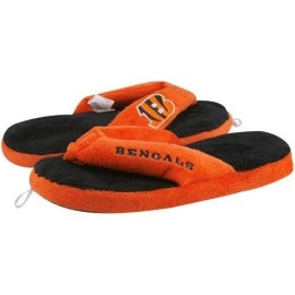 Forever Collectibles NFL Cincinnati Bengals 884966224959 Slippers, Team Colors, One Size