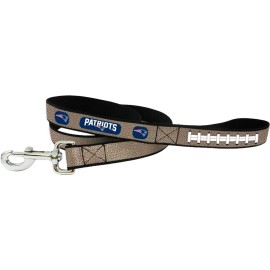 Nfl New England Patriots Reflective Football Leash Small